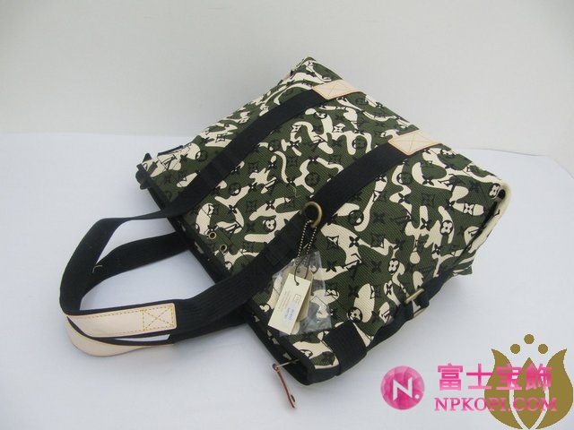 ルイヴィトン コピービートレイ カモフラージュ M95783